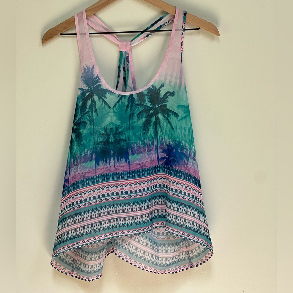 Aeropostale Tropical Print Tank Top – XL